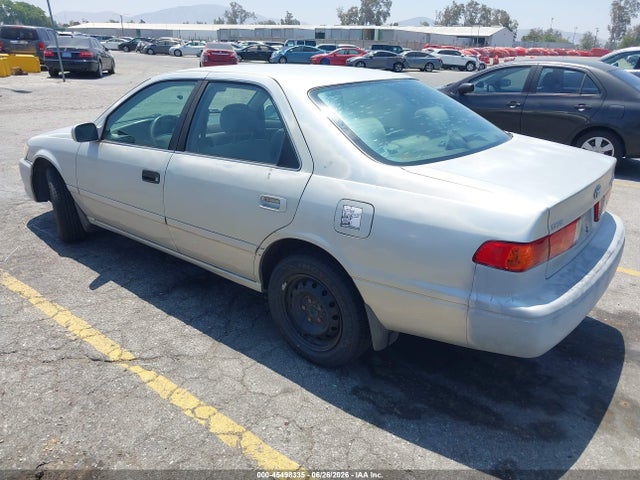 صورة 3 لـ 2001 Toyota CAMRY LE