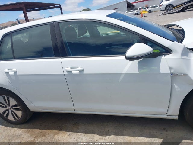 2019 Volkswagen E-GOLF SE thumbnail 13