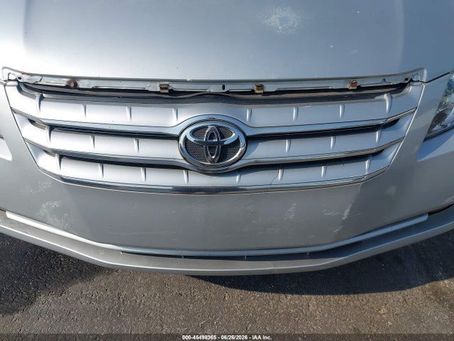 2005 Toyota AVALON XLS thumbnail 12