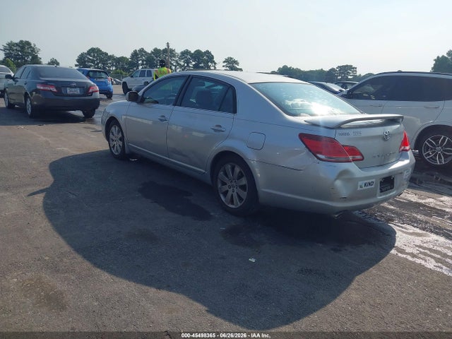 2005 Toyota AVALON XLS 照片 3