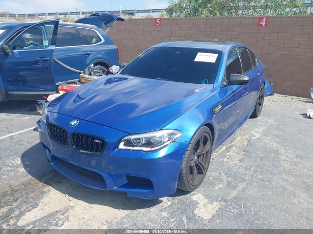 2015 BMW M5 照片 2