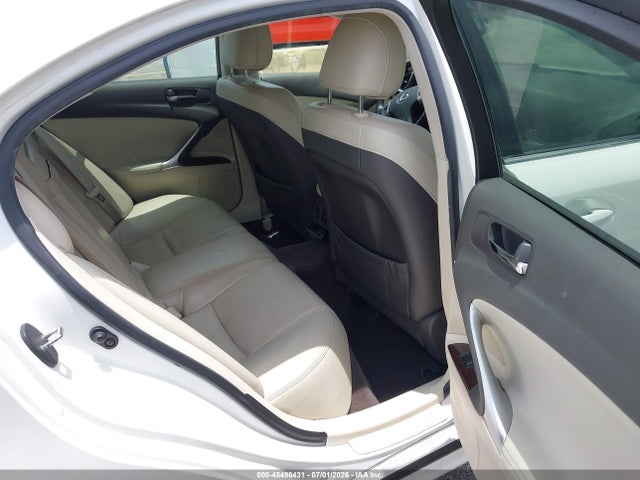 2013 Lexus IS 250 照片 8