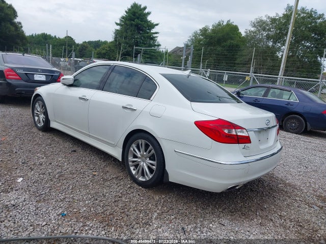 2013 Hyundai GENESIS 3.8 照片 3