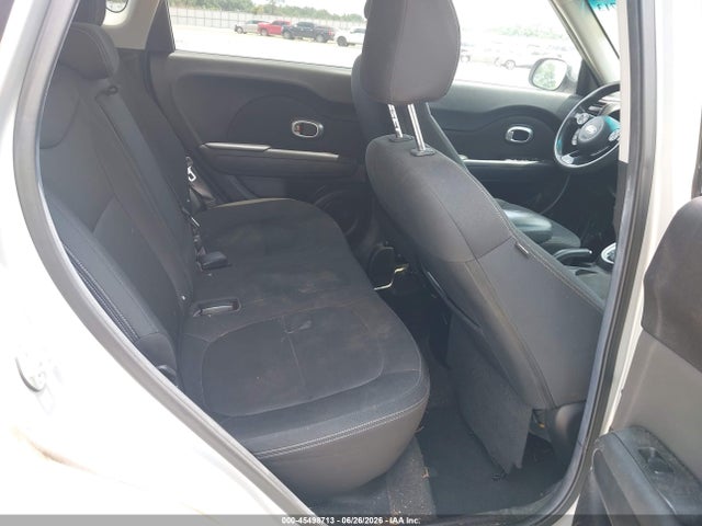 صورة 8 لـ 2014 KIA SOUL