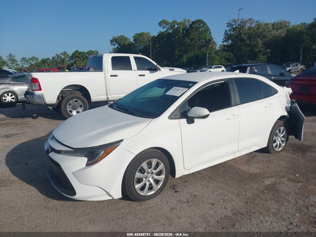 2023 Toyota COROLLA LE photo 2