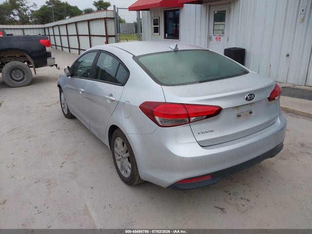 صورة 3 لـ 2017 KIA FORTE LX