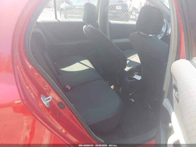 صورة 8 لـ 2010 Toyota YARIS