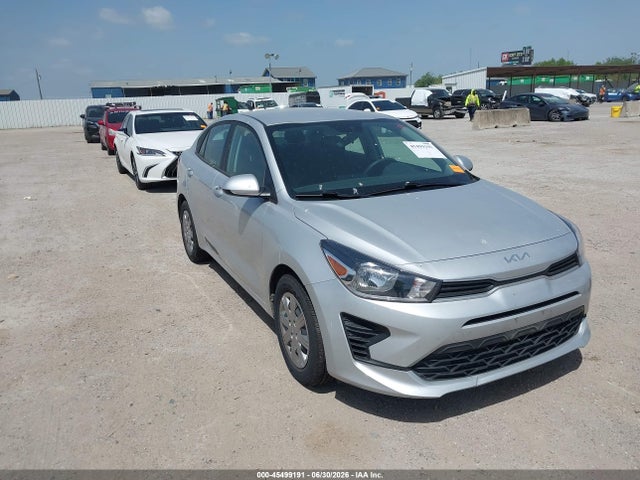 2023 KIA RIO S photo 1