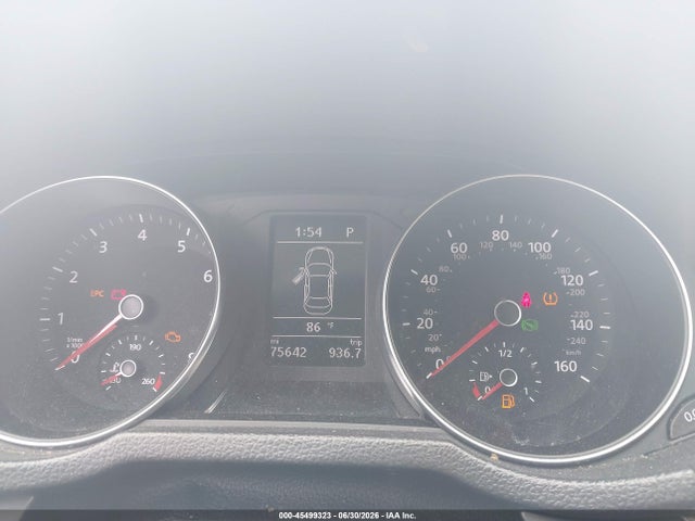صورة 7 لـ 2017 Volkswagen PASSAT 1.8T R-LINE