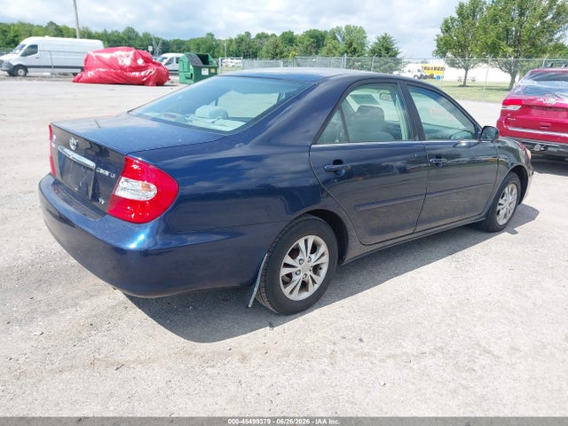 2004 Toyota CAMRY LE V6 thumbnail 4