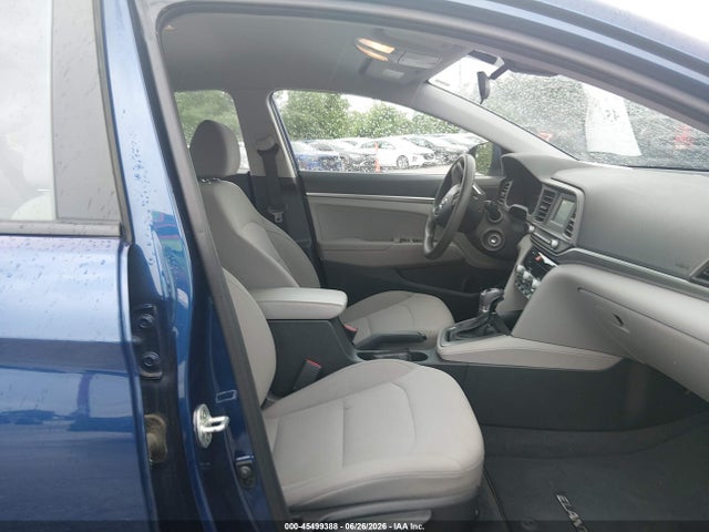 صورة 5 لـ 2020 Hyundai ELANTRA SE
