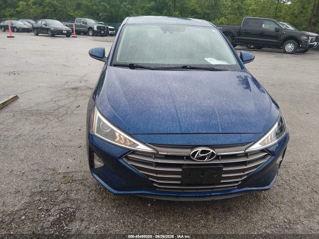 صورة 6 لـ 2020 Hyundai ELANTRA SE