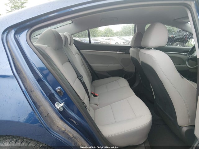 صورة 8 لـ 2020 Hyundai ELANTRA SE
