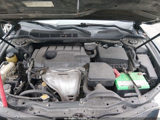2011 Toyota CAMRY SE 照片 10