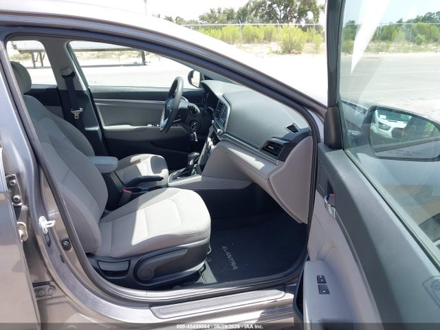 2019 Hyundai ELANTRA SE — фото 5