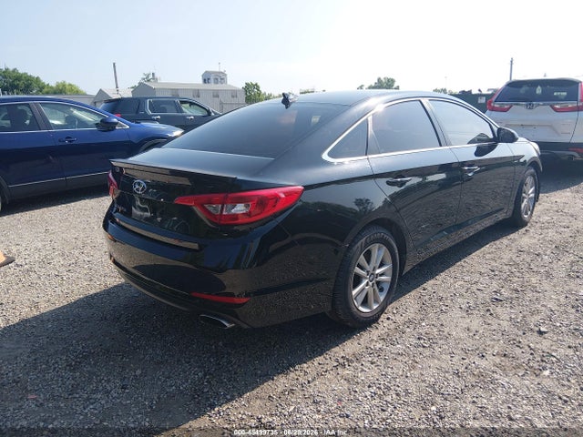 صورة 4 لـ 2016 Hyundai SONATA SE