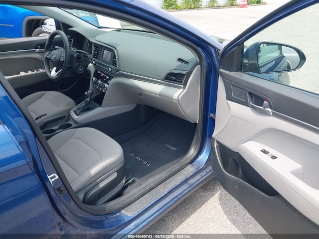 صورة 5 لـ 2020 Hyundai ELANTRA SE