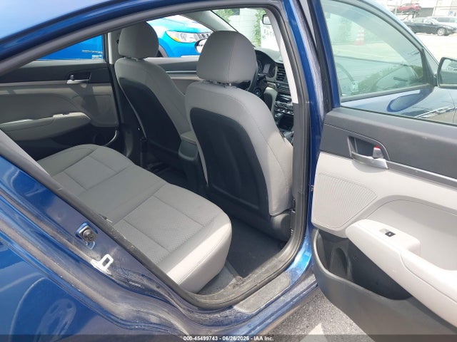 صورة 8 لـ 2020 Hyundai ELANTRA SE