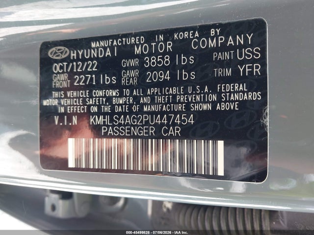 صورة 9 لـ 2023 Hyundai ELANTRA SEL