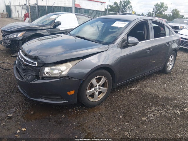 2013 Chevrolet CRUZE 1LT AUTO — фото 2