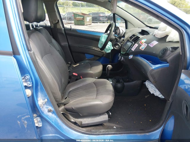 2015 Chevrolet SPARK 1LT CVT — фото 5
