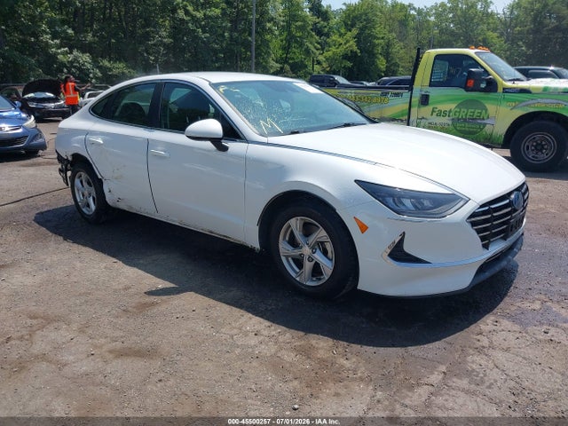 2020 HYUNDAI SONATA SE