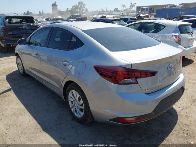 2020 Hyundai ELANTRA SE 照片 3