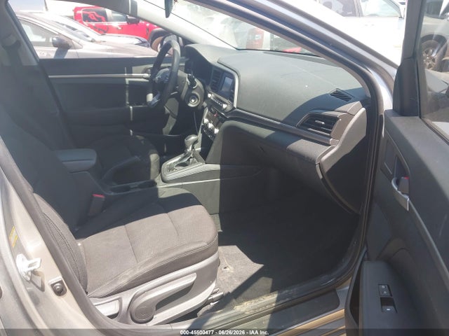 2020 Hyundai ELANTRA SE 照片 5