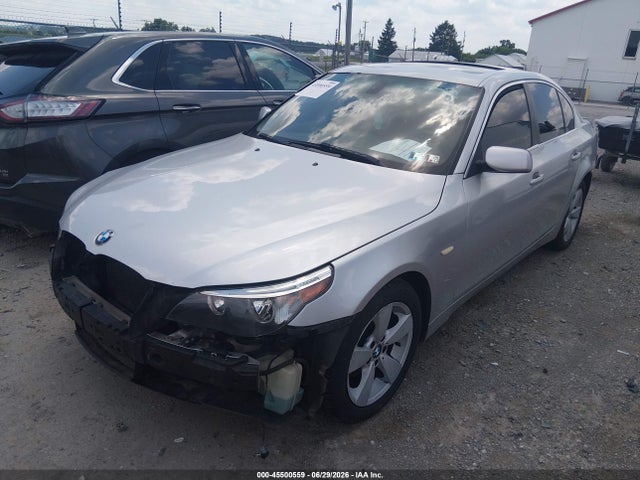 2006 BMW 525XI 照片 2