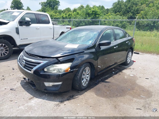 2013 Nissan ALTIMA 2.5 S 照片 2