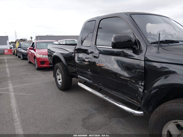 2002 Toyota TACOMA PRERUNNER photo 6