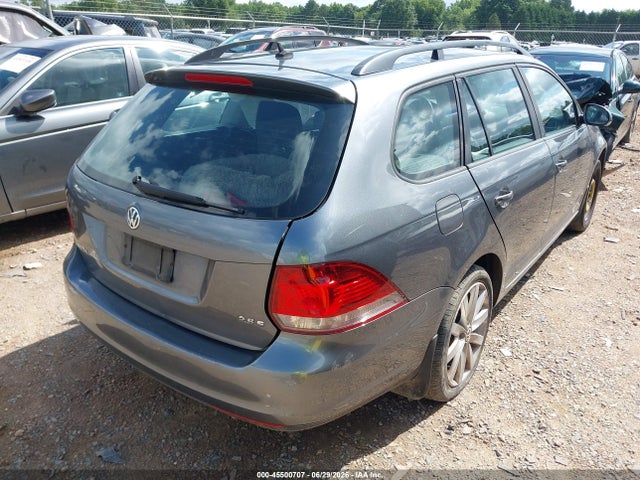 2013 Volkswagen JETTA SPORTWAGEN 2.5L S — фото 4