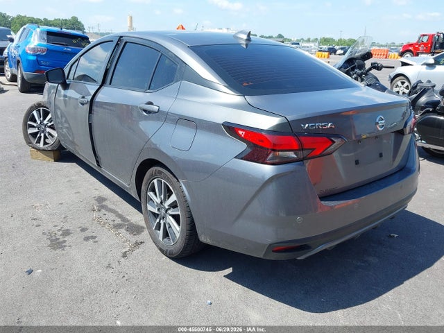 2021 NISSAN VERSA SV XTRONIC CVT 3