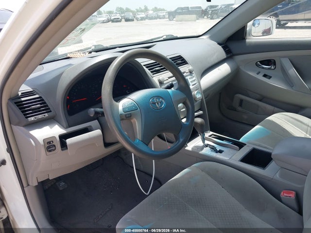 2009 Toyota CAMRY LE thumbnail 13