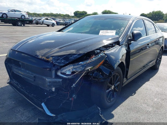 2019 Hyundai SONATA SE photo 6