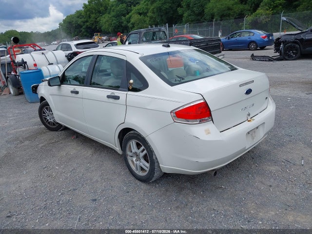 2010 FORD FOCUS SE 照片 3