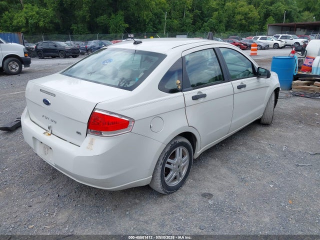 2010 FORD FOCUS SE 照片 4