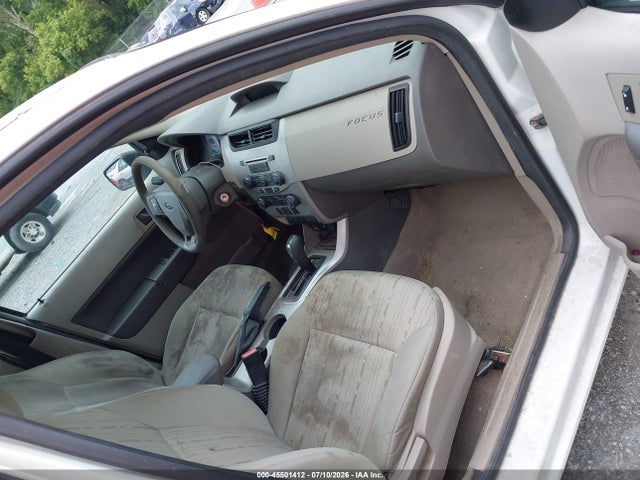 2010 FORD FOCUS SE 照片 5