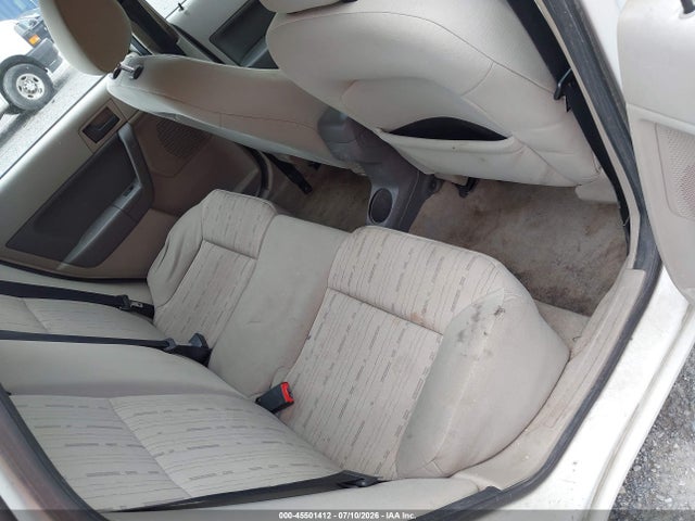 2010 FORD FOCUS SE 照片 8