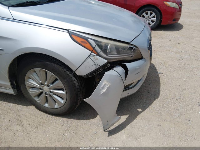 2016 Hyundai SONATA HYBRID SE 缩略图 12