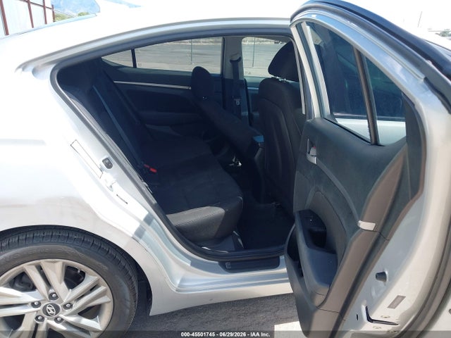2019 Hyundai ELANTRA SEL 照片 8