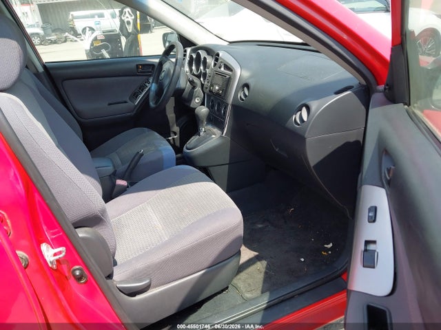 صورة 5 لـ 2005 Toyota MATRIX