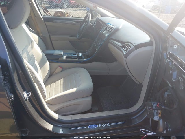 صورة 5 لـ 2020 FORD FUSION SE