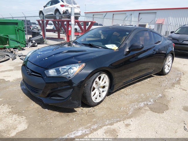 2013 Hyundai GENESIS 2.0T PREMIUM — фото 2