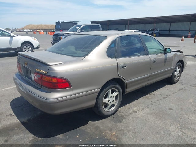 1999 Toyota AVALON XLS photo 4