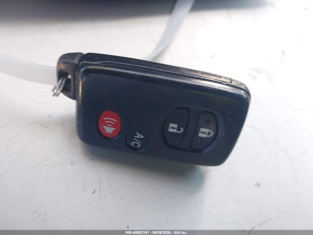 صورة مصغرة 11 لـ 2010 Toyota PRIUS III