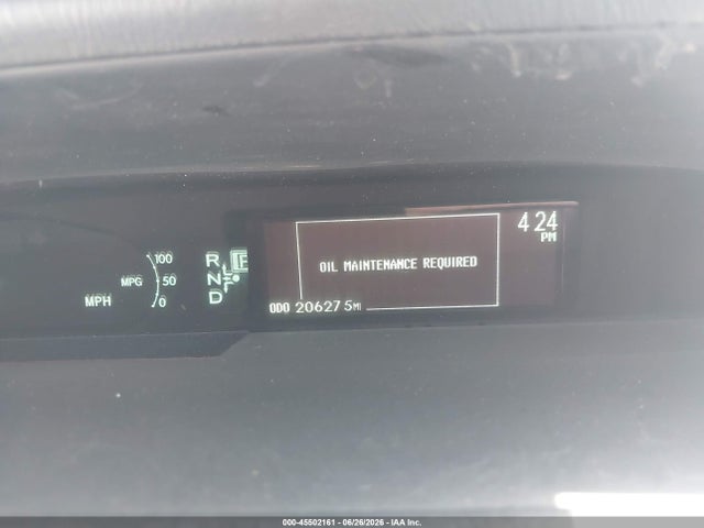 2010 Toyota PRIUS III — фото 7
