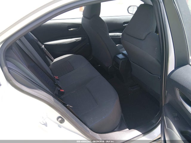 صورة 8 لـ 2021 Toyota COROLLA SE
