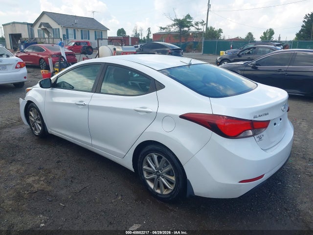 صورة 3 لـ 2016 Hyundai ELANTRA SE