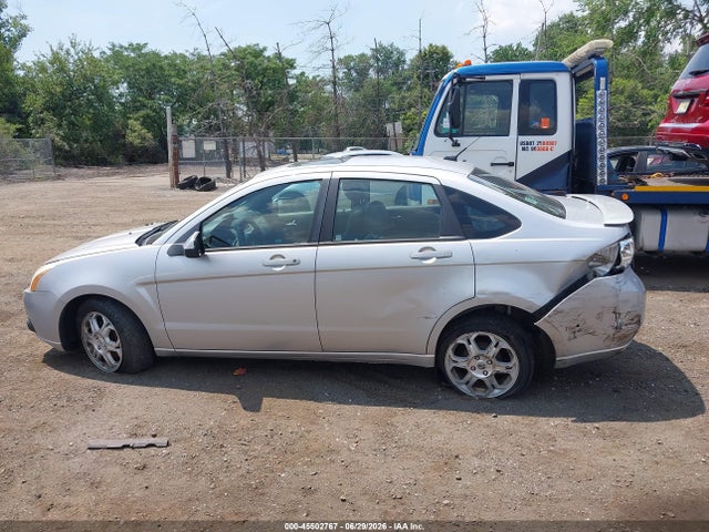 صورة مصغرة 14 لـ 2009 FORD FOCUS SES